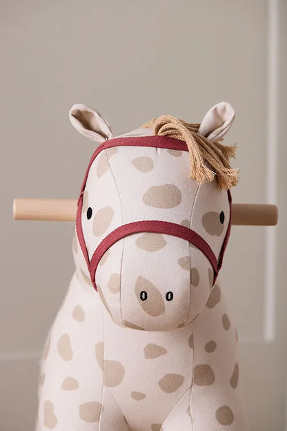 Schaukelpferd Dotty Aiden – Schaukelpferd – Beige/Weiß – Kid’s Concept