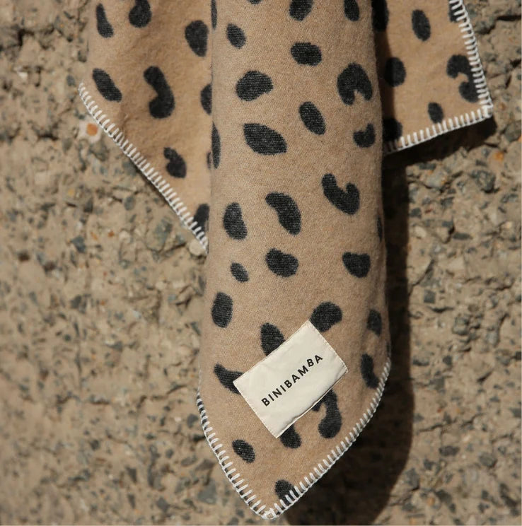 Leopard Merino Biniblanket – Wiegdeken - 100% merinowol - 75×100 cm – BINIBAMBA