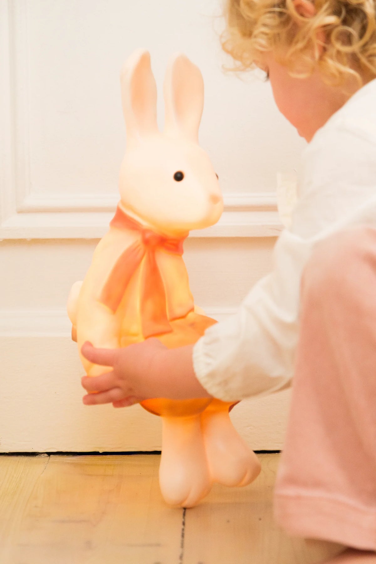 Nachtlampe Hase Lenny – Rot mit Dimmer – 50 cm – Egmont Toys