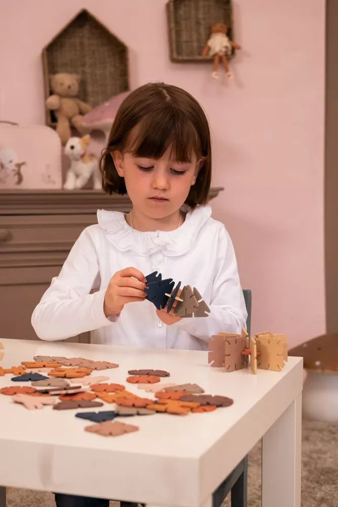 Wooden Connecting Shapes - 3+ years - Egmont Toys