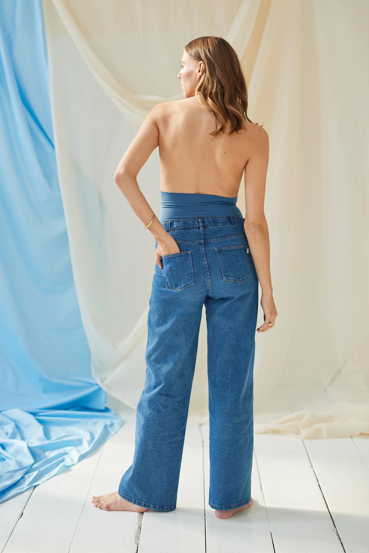 The Wide Jeans Dark Blue – Weite Umstandsjeans mit verstellbarem Bauchband – Atelier Melon