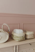 Quilted Basket - Gewatteerde opbergmand - Matcha & Rose - 30 × 20 × 20 cm - Lorena Canals - productfoto - afbeelding 4