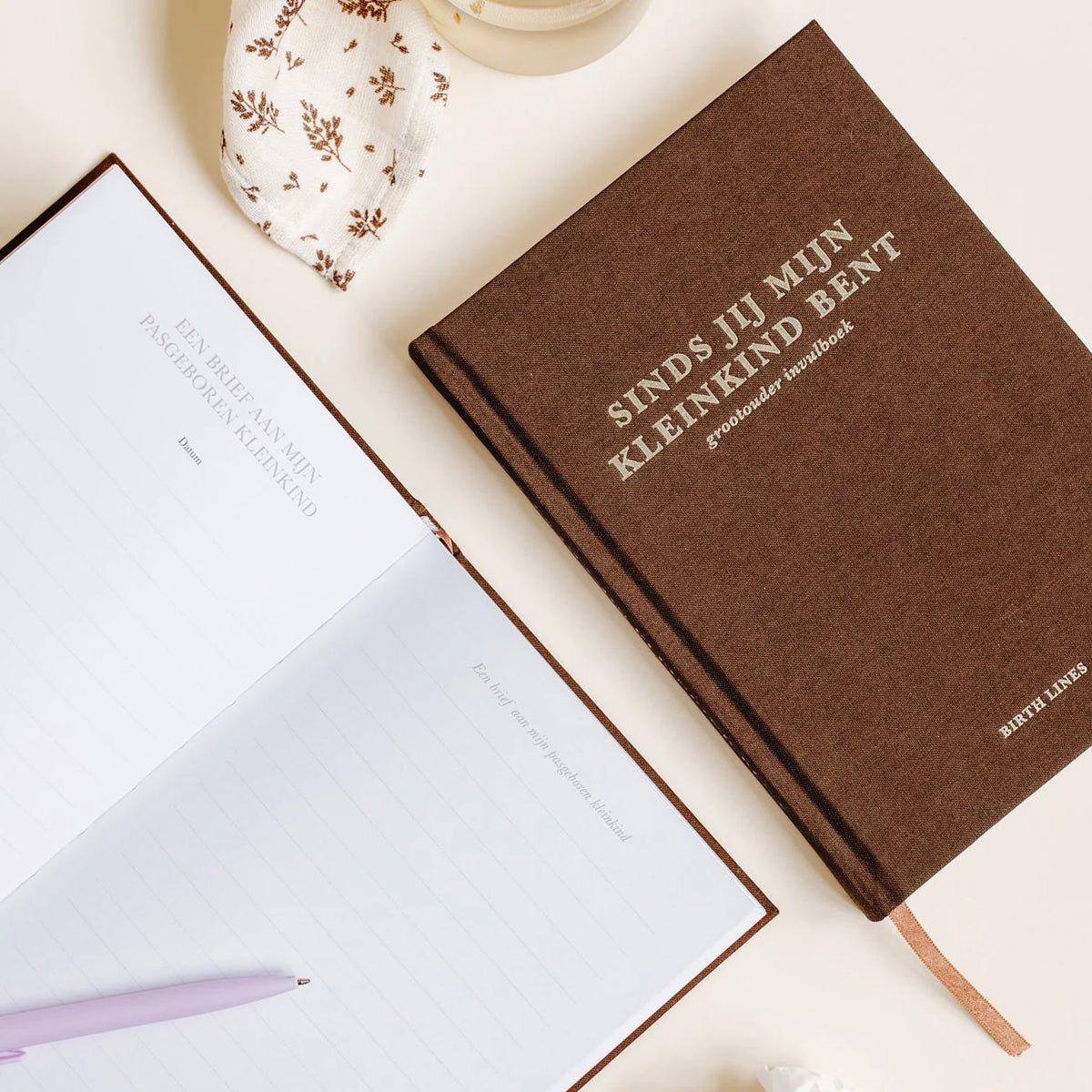 Sinds jij mijn kleinkind bent – Großeltern-Eintragebuch mit Erinnerungen und Lebensweisheiten für 10 Jahre – Birth Lines