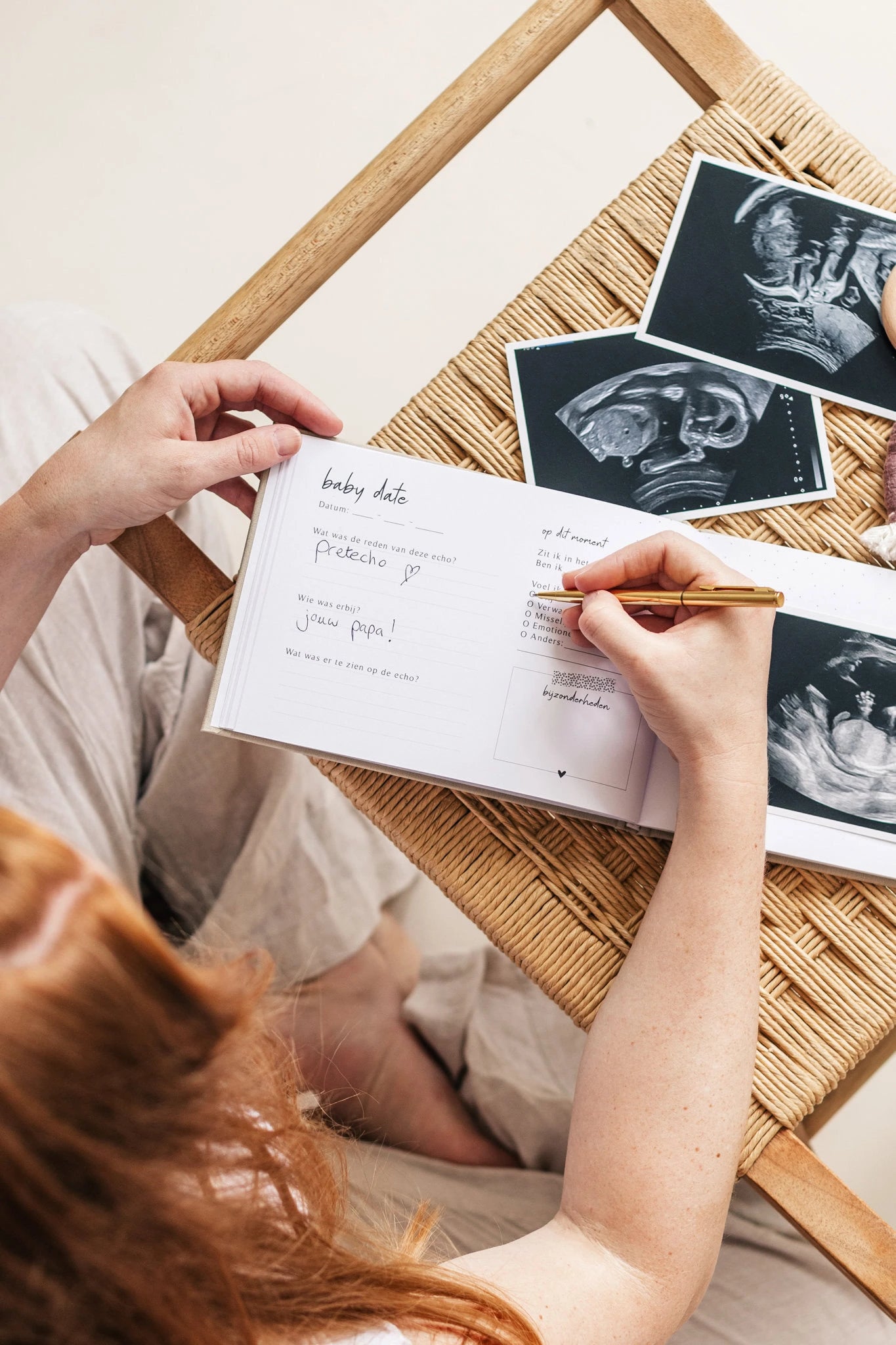 Babytagebuch - Meine Ultraschallbilder – Leinen Beige - Fyllbooks