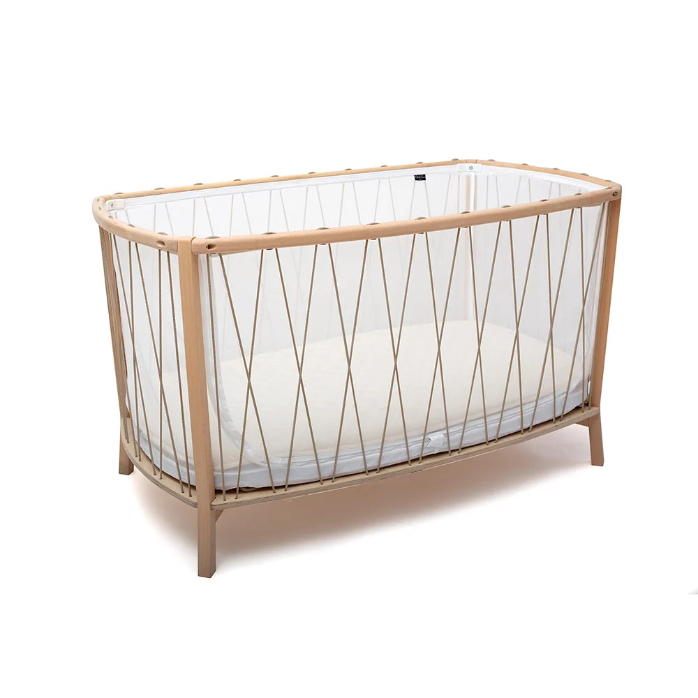 KIMI Evolving Baby Bed - Holzbett, das mitwächst, ohne Gitter 60x120 cm - Von 6 Monaten bis 5 Jahren - Charlie Crane