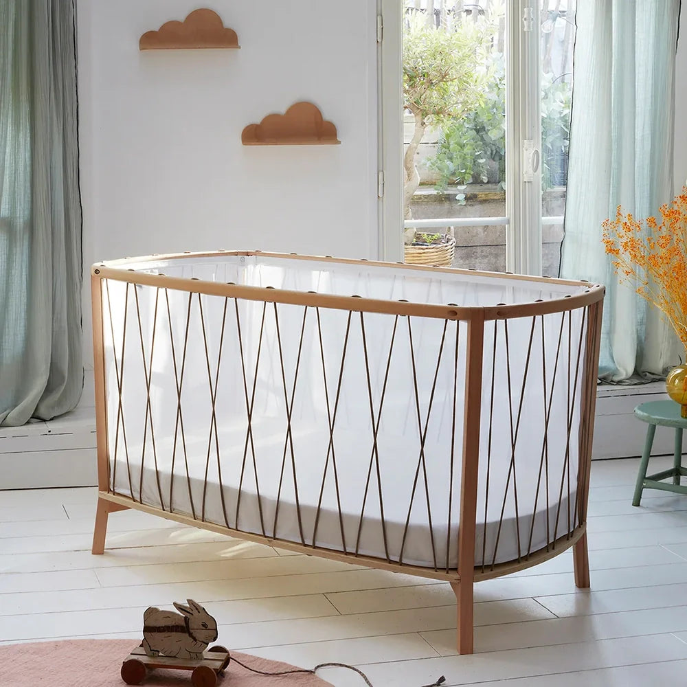 KIMI Evolving Baby Bed - Holzbett, das mitwächst, ohne Gitter 60x120 cm - Von 6 Monaten bis 5 Jahren - Charlie Crane