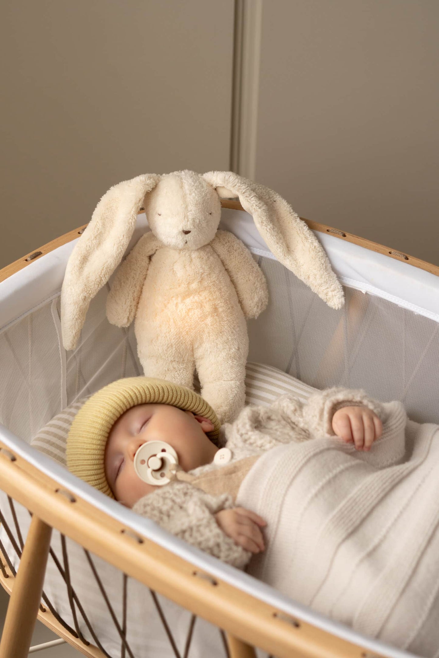 Kuschelhase mit Herzschlag & White Noise - The Humming Bunny 2.0 - Bio GOTS Baumwolle - Moonie