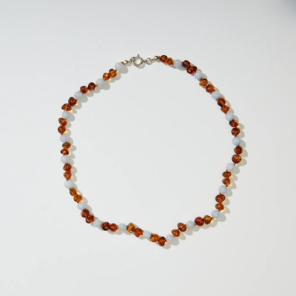 Regn Adult Necklace – Women's necklace with caramel amber and blue aquamarine – Nirrimis