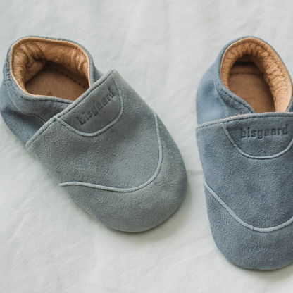 Neugeborenen-Puschen - Krabbelschuhe - Wildleder - Bisgaard