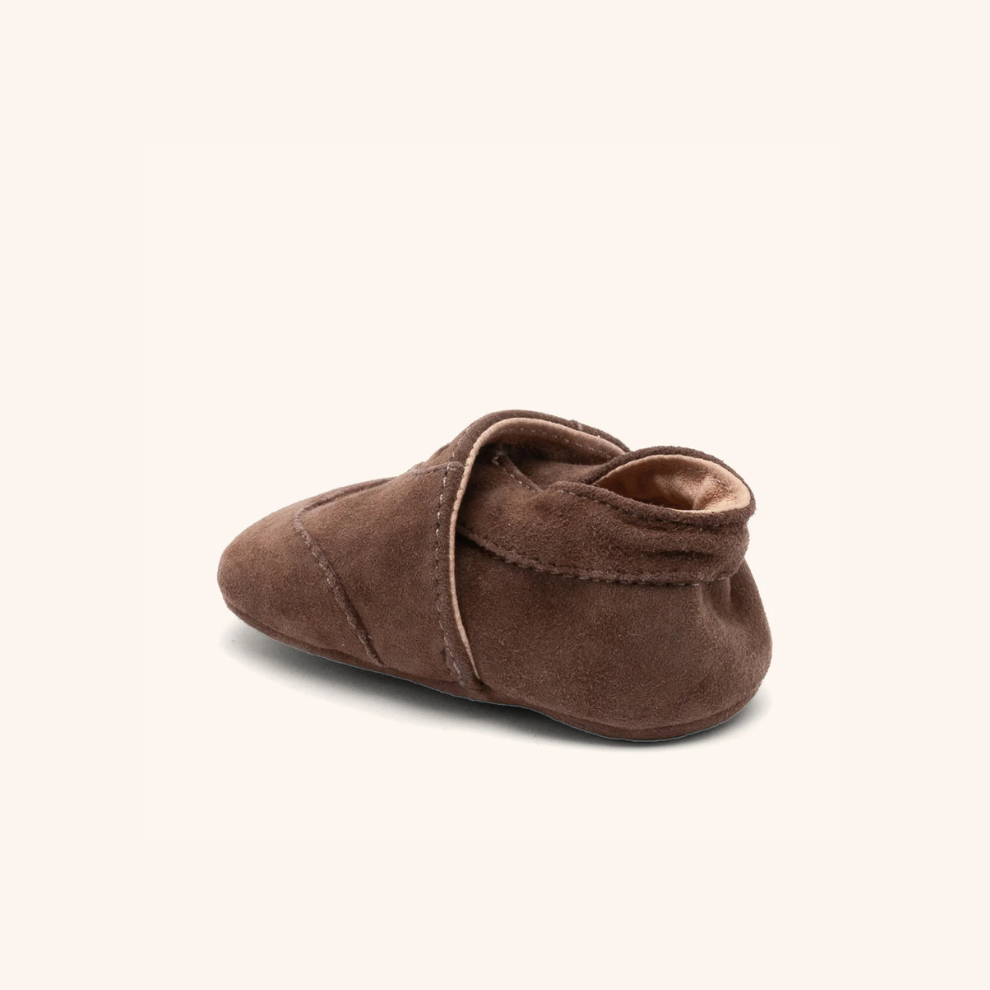 Neugeborenen-Puschen - Krabbelschuhe - Wildleder - Bisgaard