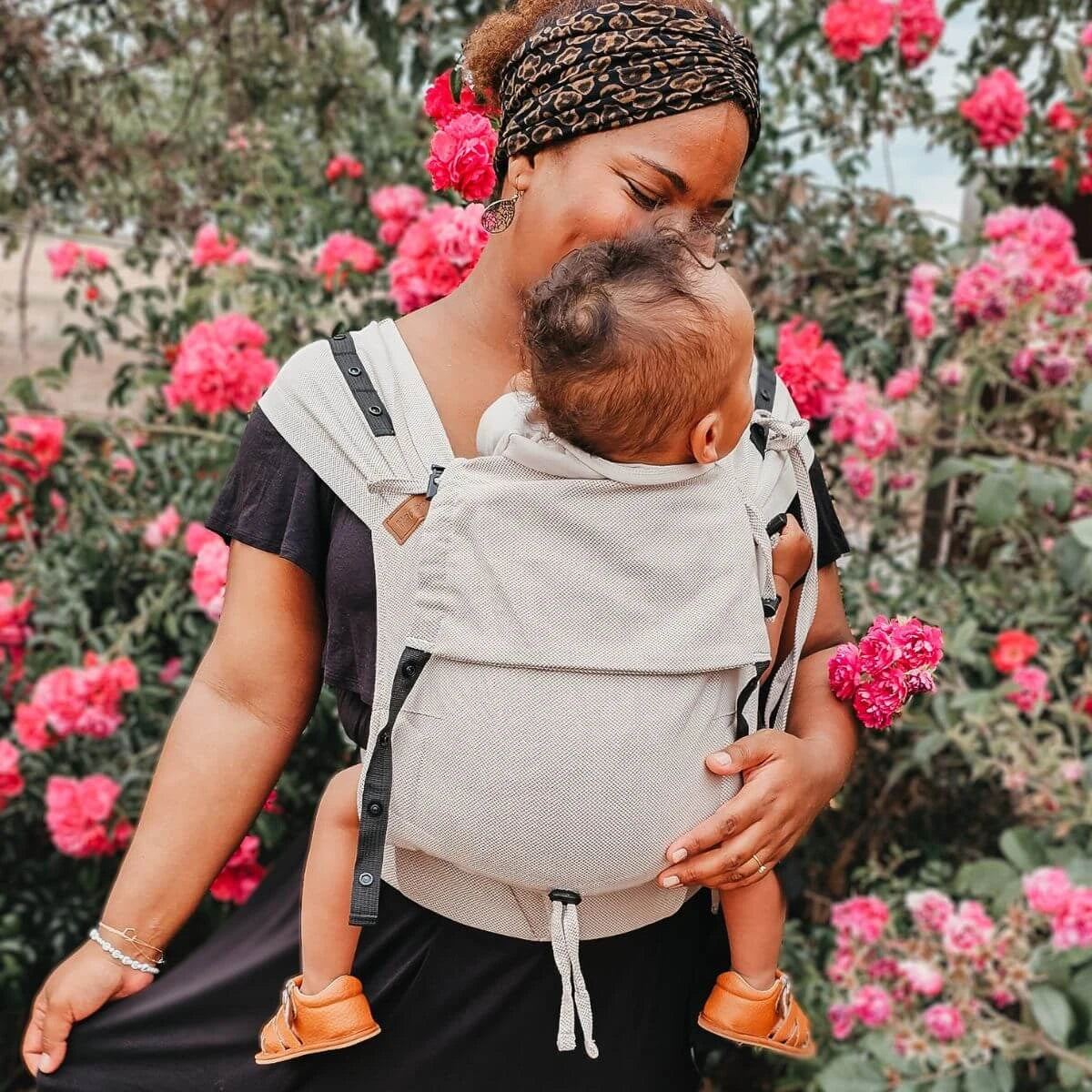 Primeo Djerba – Ergonomische Babytrage aus 100% Baumwolle – Von 2,5 bis 15 kg – Hoppediz