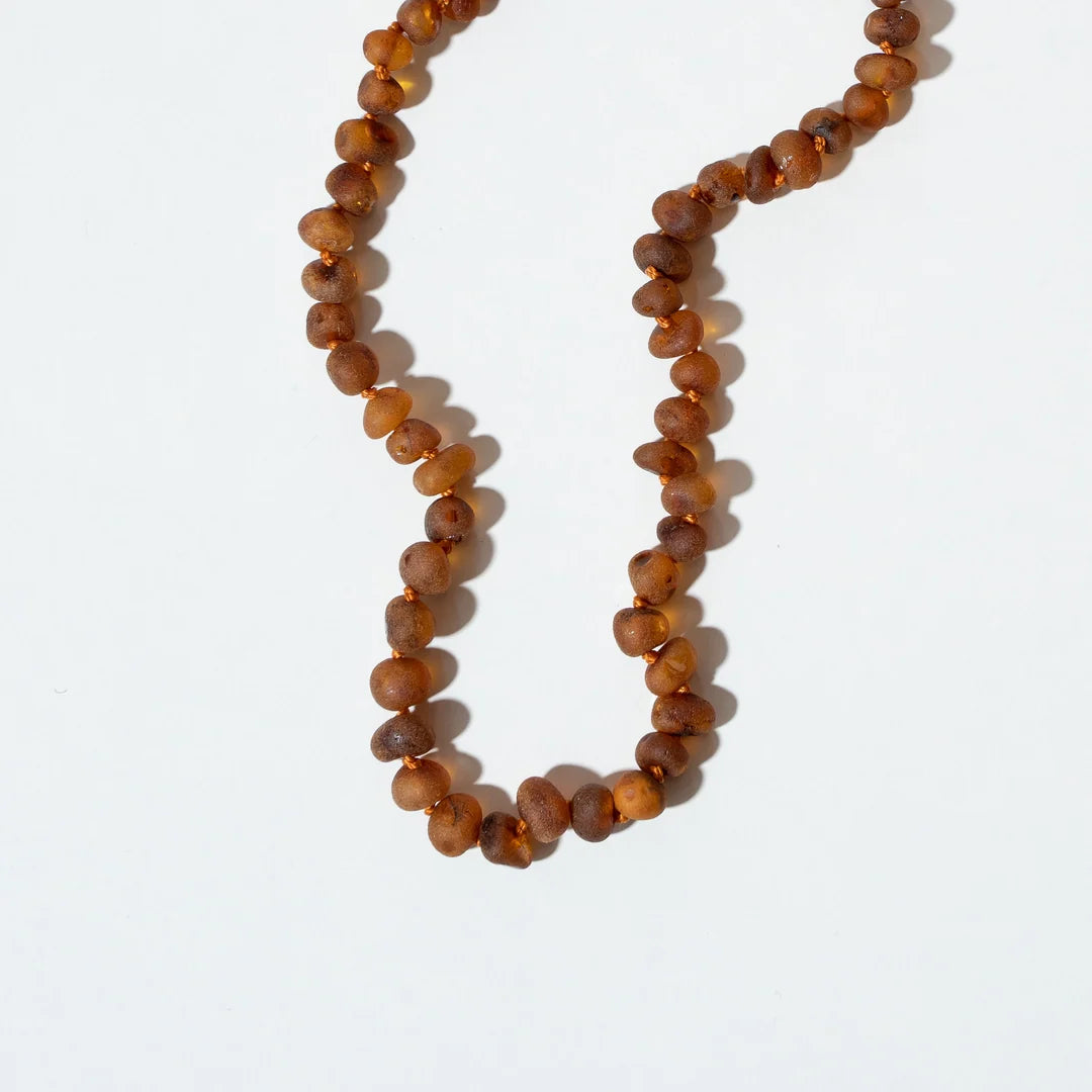 Raw Caramel Adult Necklace – Damenkette aus rohem karamellfarbenem Bernstein – Nirrimis
