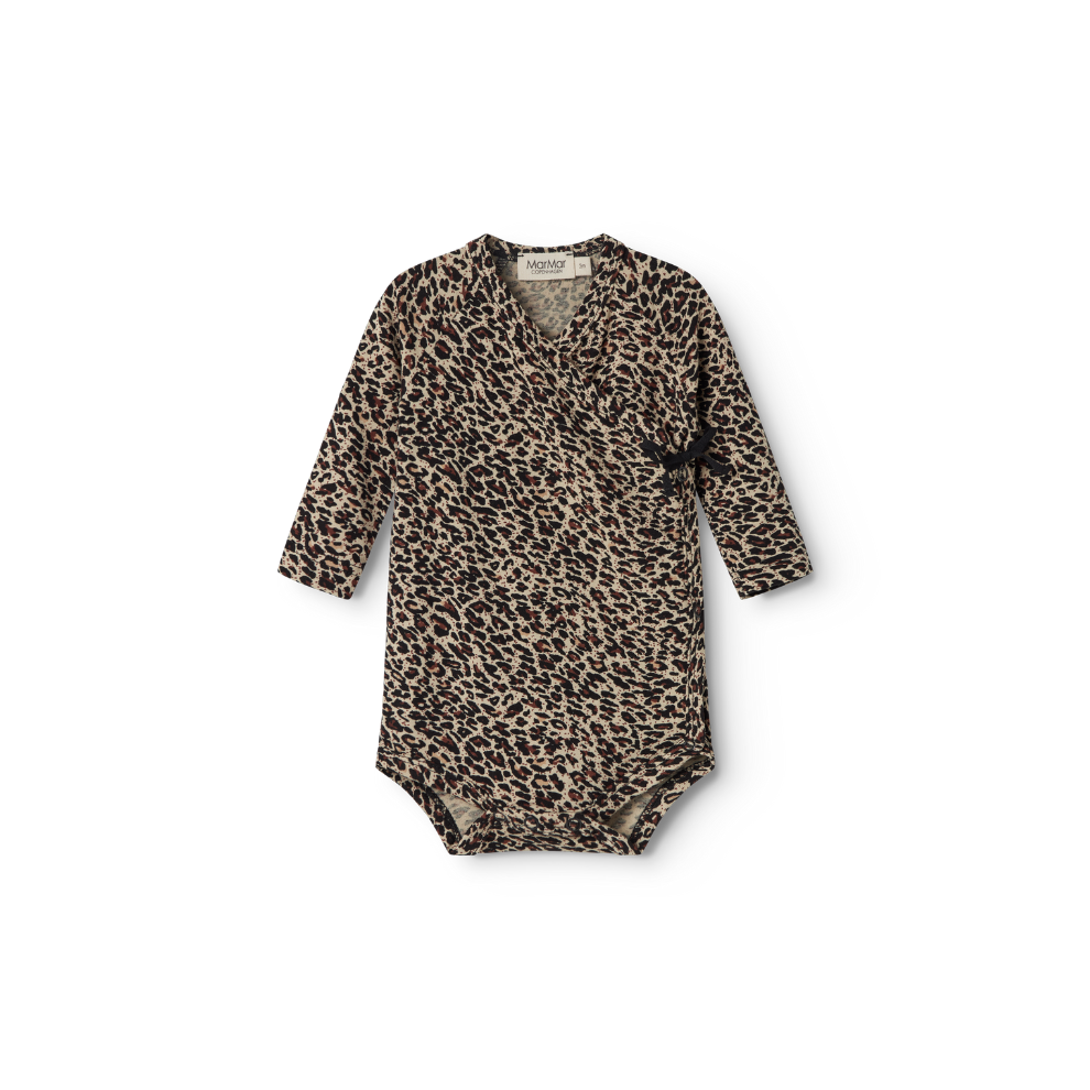 Overslag romper - Leo Belita Romper - Biologisch katoen en modal - Panterprint - MarMar Copenhagen voorkant